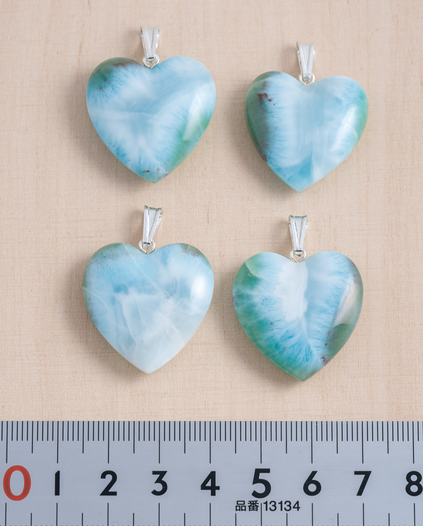 B2B_22.11.0005_v2_Larimar-stein-Herz-Anhaenger-mit-Kupfer-in-hoher-qualität B2B 22.11.0005 v2 Larimar stein Herz Anhaenger mit Kupfer in hoher qualitaet – CONLIGHT